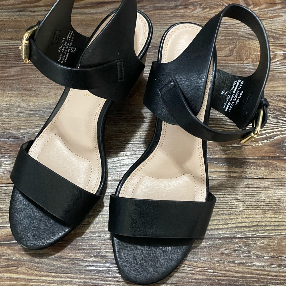 Low block heels